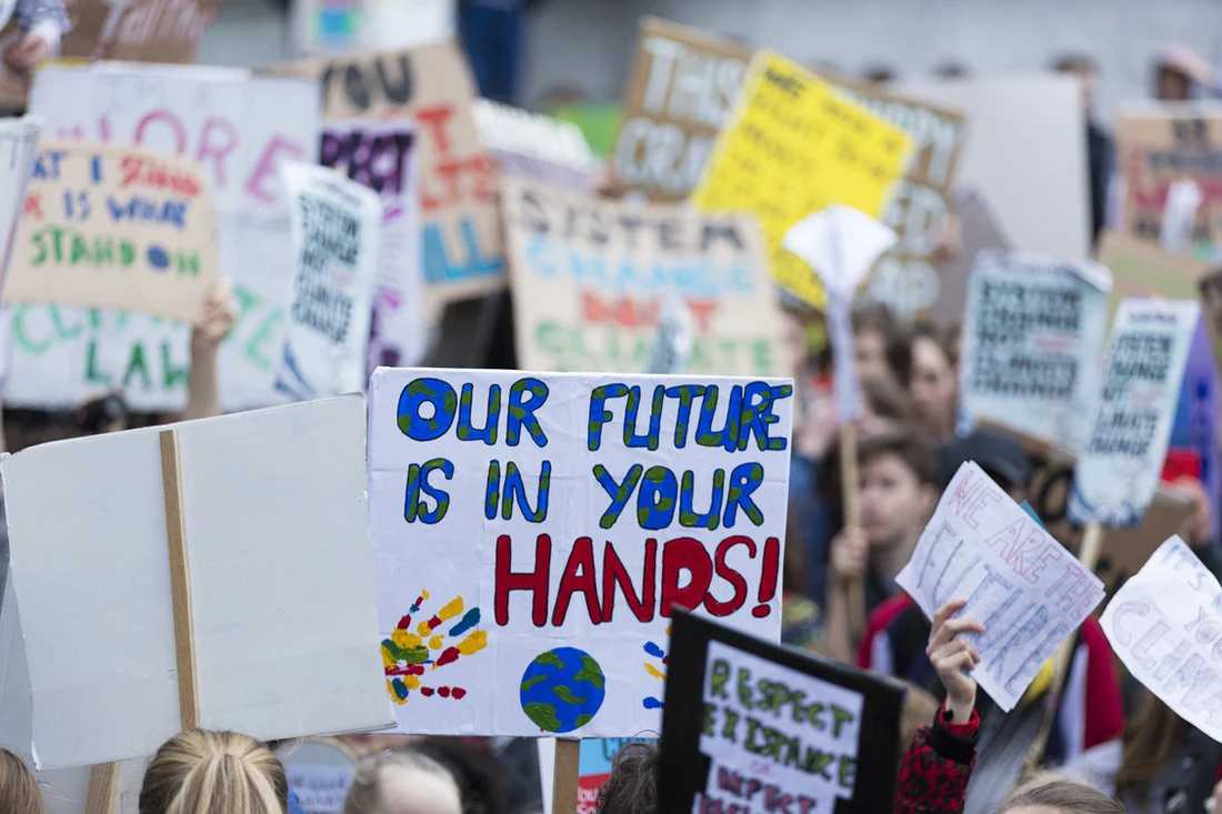 Legacy in Bloom: Intergenerational Knowledge and Power
